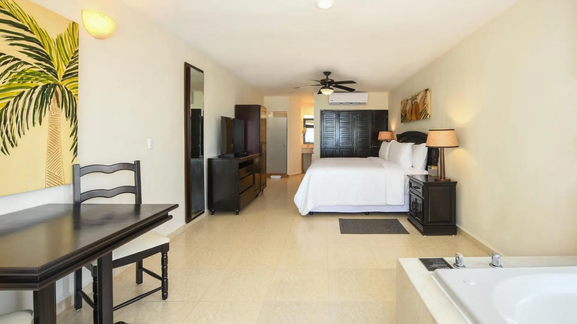 Hidden Beach Resort Au Naturel Adults Only Catamaran, Cenote & More Inclusive Akumal 5*,  Messico