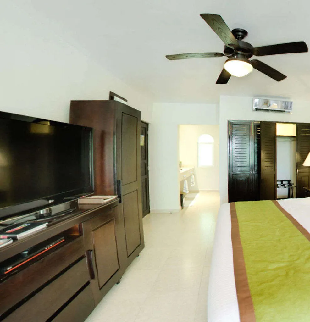 Hidden Beach Resort Au Naturel Adults Only Catamaran, Cenote & More Inclusive Akumal